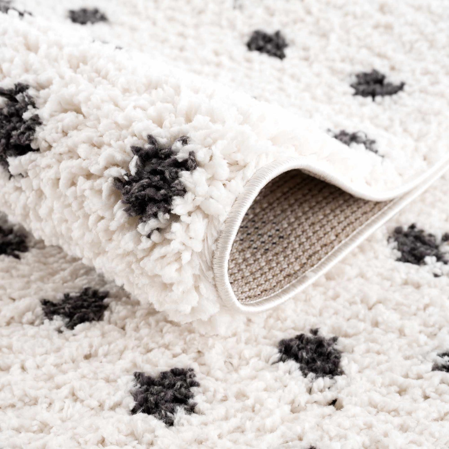 Chaia Dotted Black & White Plush Rug - Marsh and Manor Collective