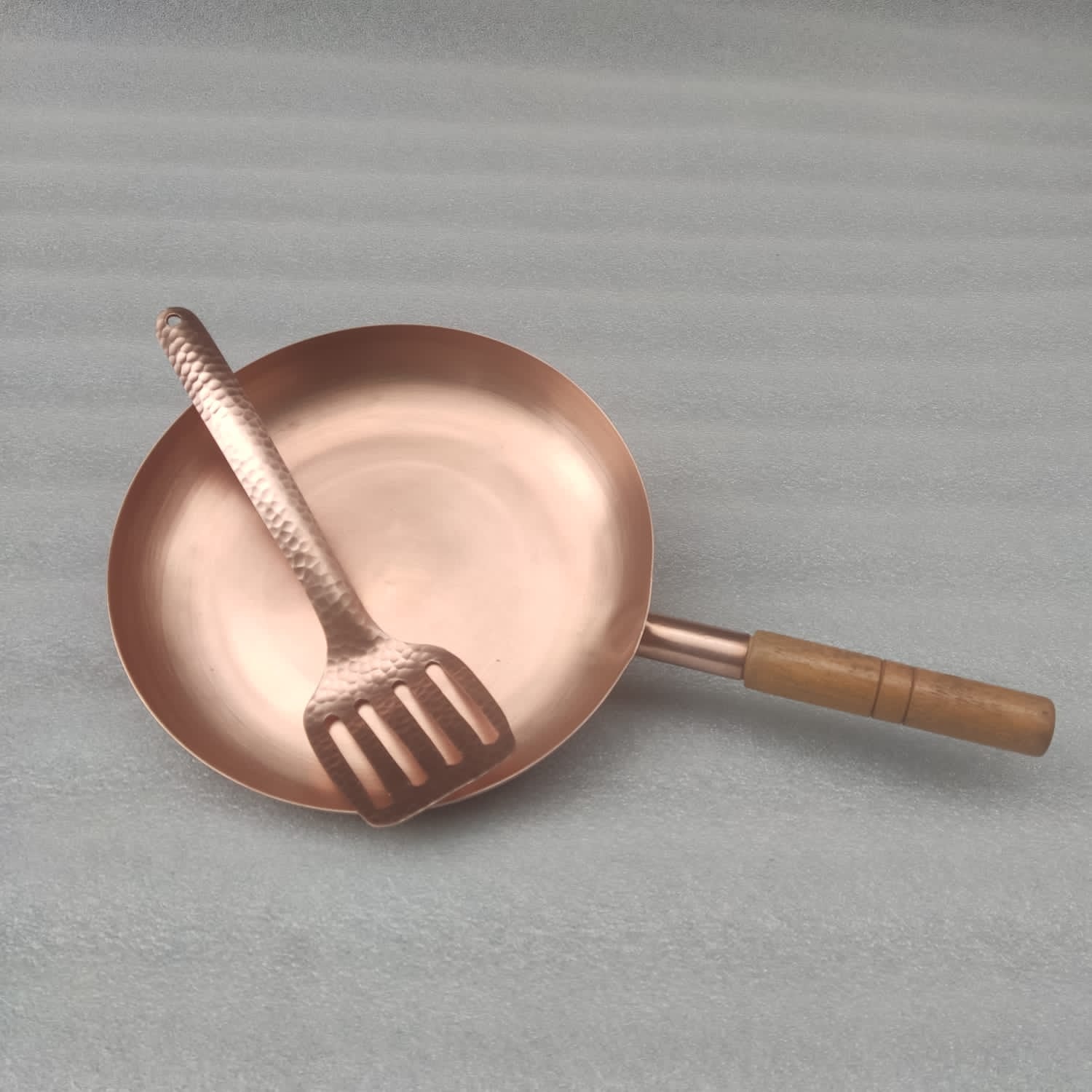 10" Round Plain Copper Pan with Matte Finish, Wood Handle and Spatula - Marsh and Manor Collective