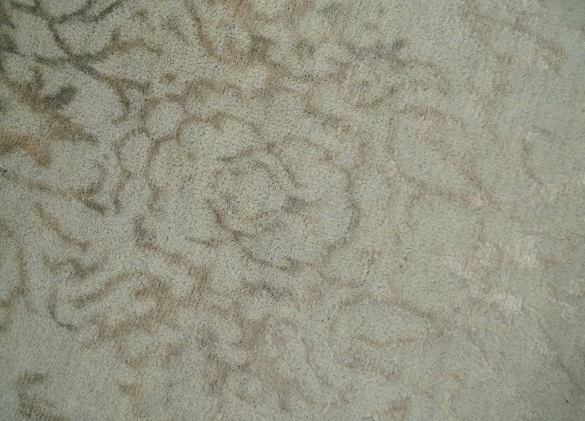 5x7 Fine Hand Knotted Beige and Brown Traditional Vintage Persian Style Antique Wool and Silk Rug | AGR50 - Marsh and Manor Collective