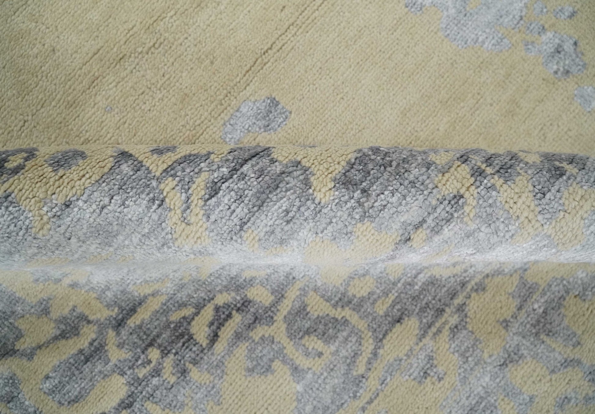 8x10 Beige, Charcoal and Silver Traditional Medallion Hand Knotted Wool and Bamboo Silk Area Rug - Marsh and Manor Collective