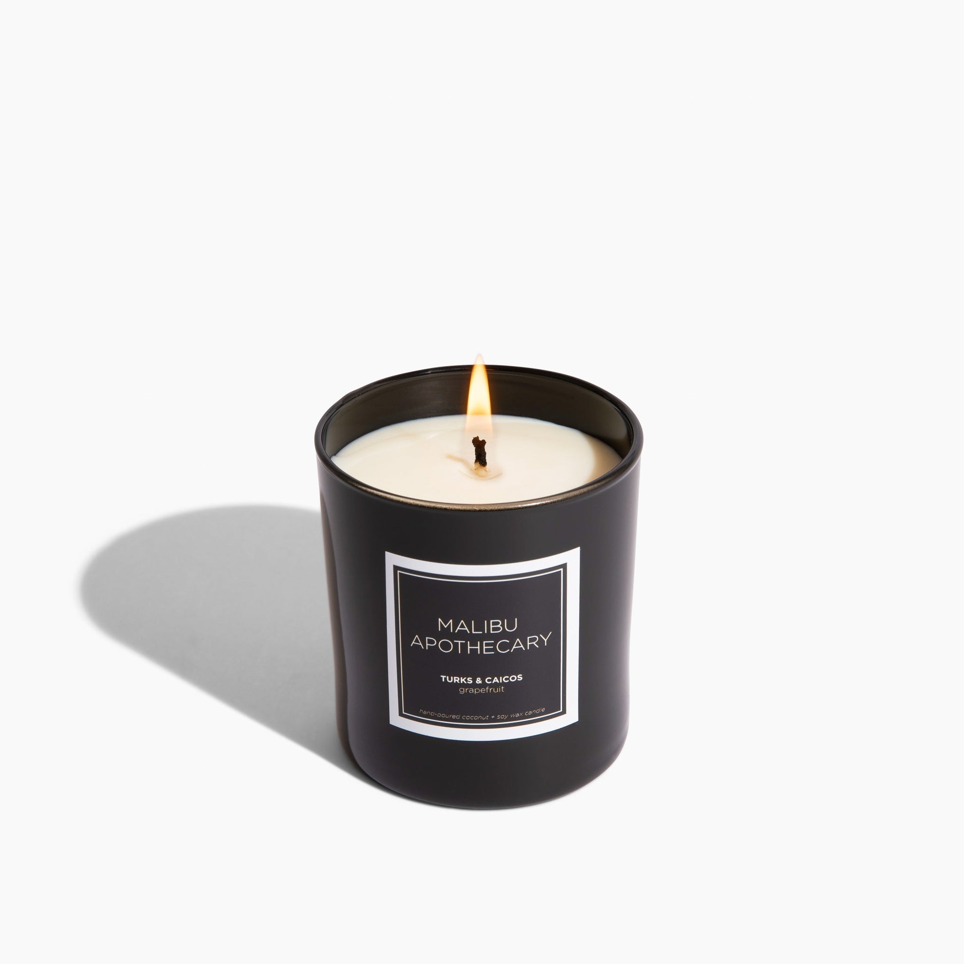 Black Gloss Candle - Choice of 9 signature scents - Marsh and Manor Collective