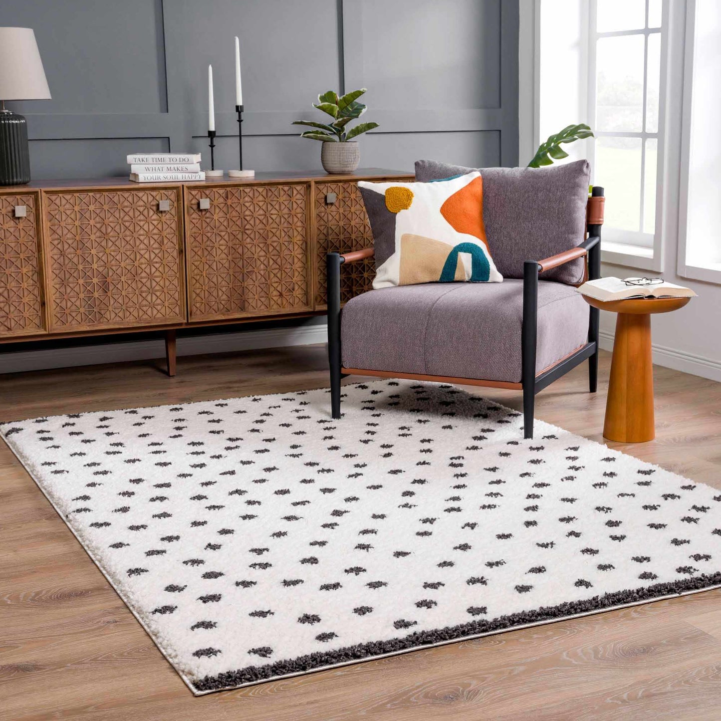 Chaia Dotted Black & White Plush Rug - Marsh and Manor Collective