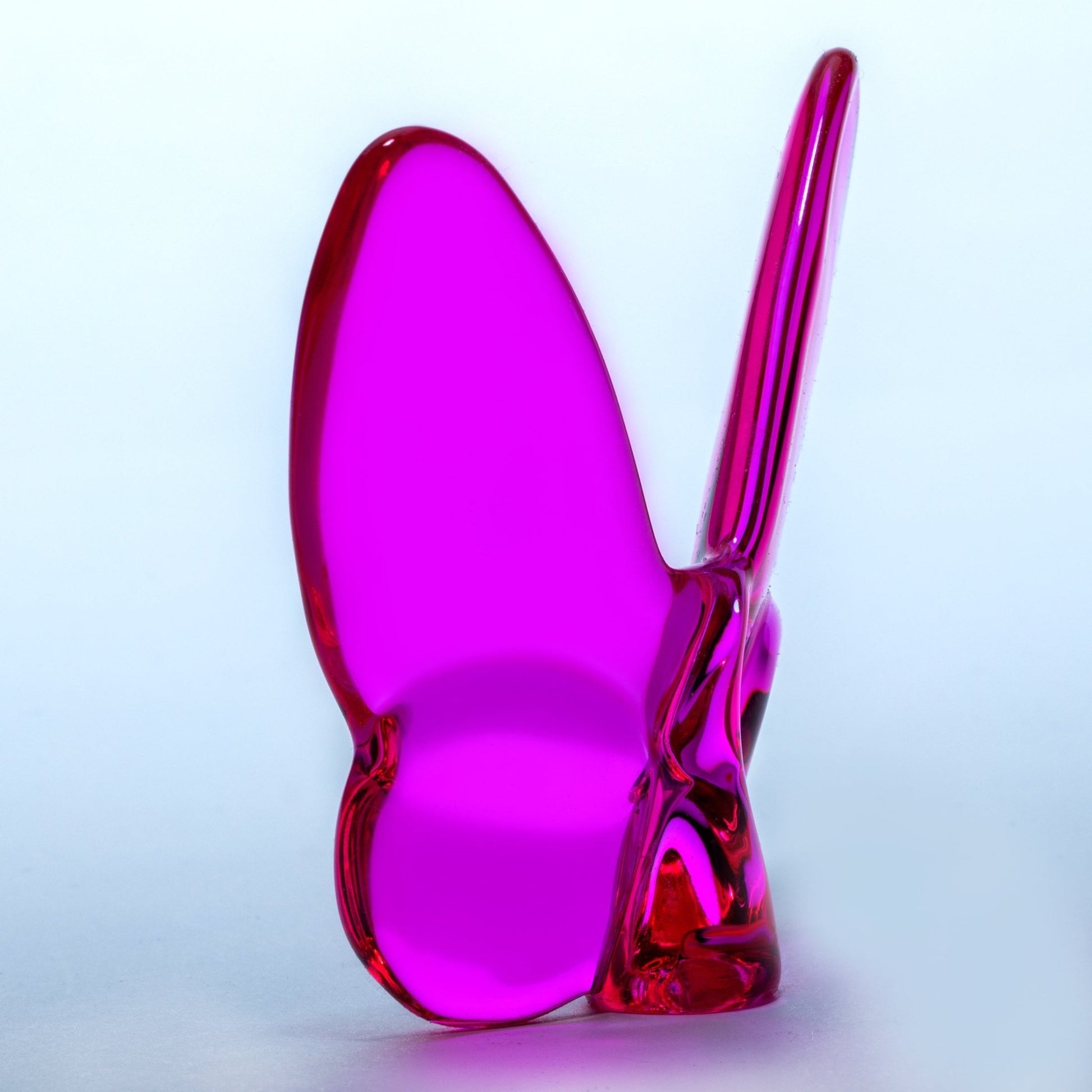 Le Mariposa Crystal Butterfly Figurine in Fuschia - Marsh and Manor Collective