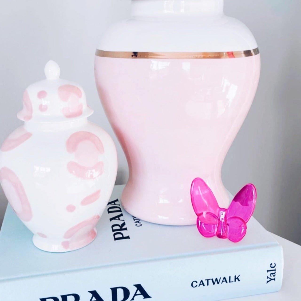 Le Mariposa Crystal Butterfly Figurine in Fuschia - Marsh and Manor Collective