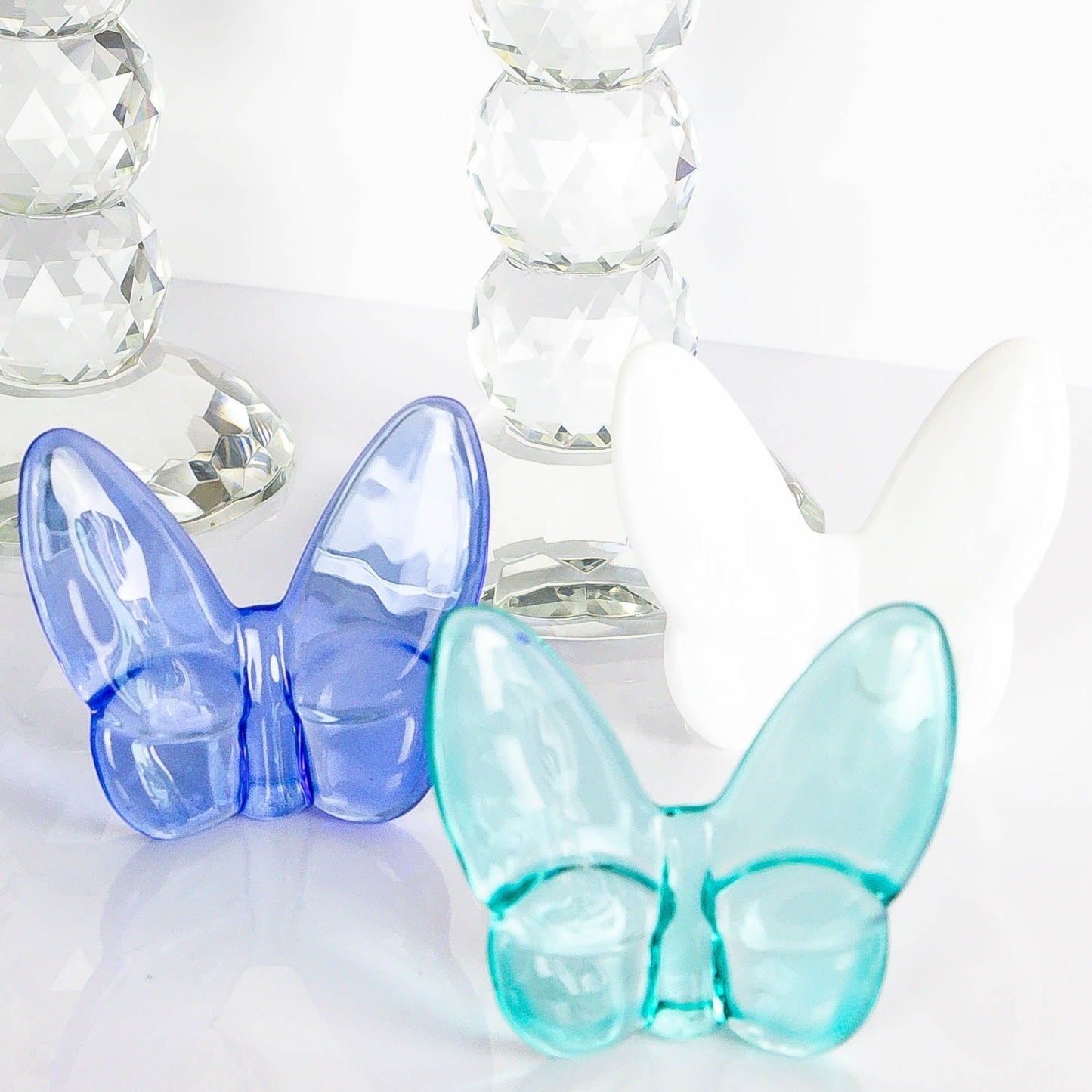 Le Mariposa Crystal Butterfly Figurine in Turquoise - Marsh and Manor Collective