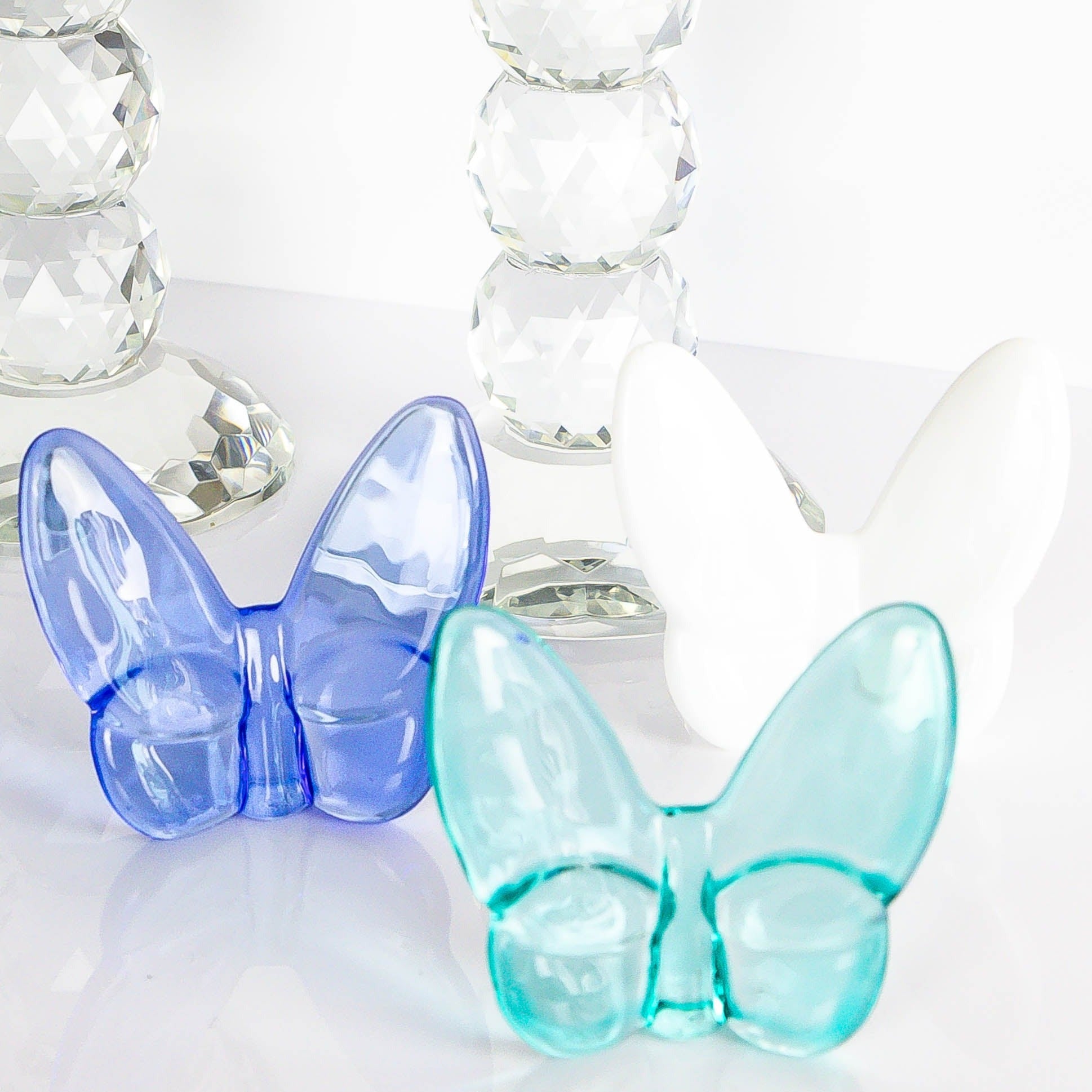 Le Mariposa Crystal Butterfly Figurine in Turquoise - Marsh and Manor Collective