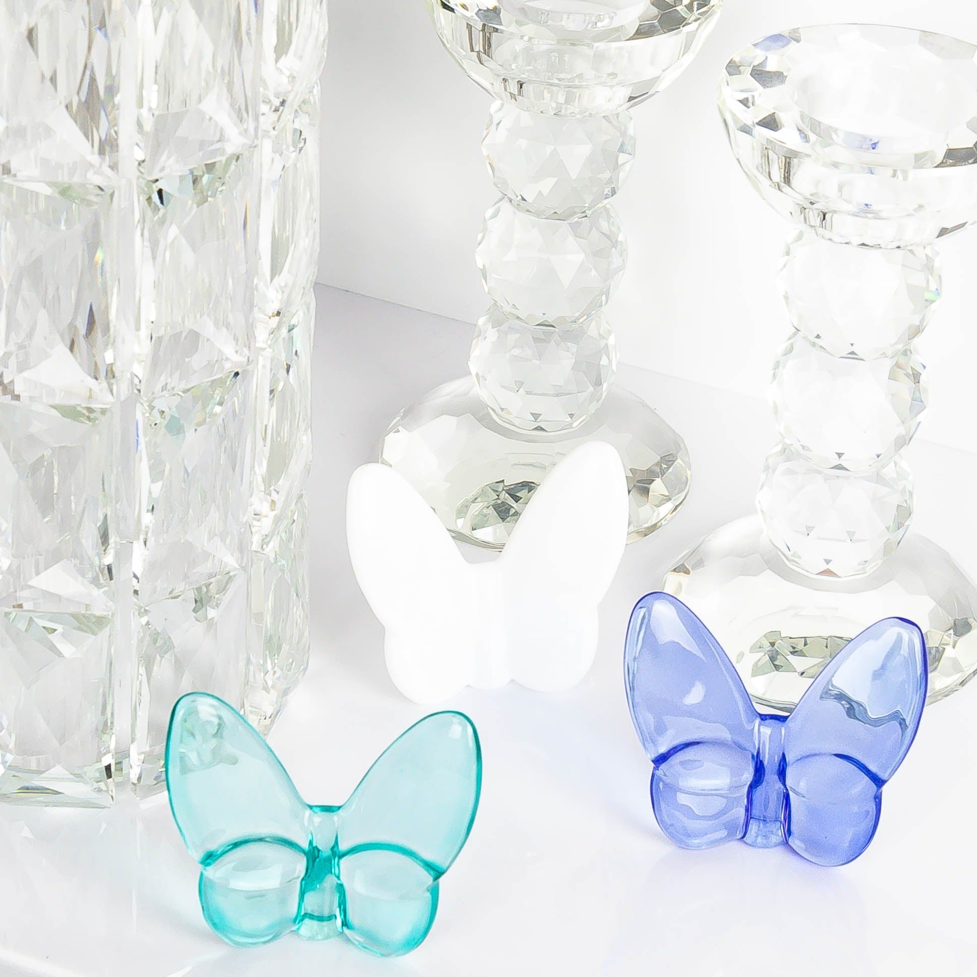 Le Mariposa Crystal Butterfly Figurine in Turquoise - Marsh and Manor Collective