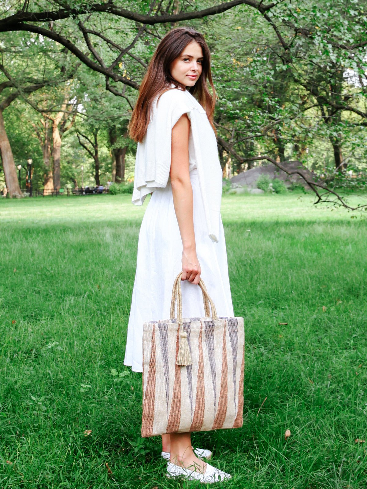 Maja Jute Tote Bag - Marsh and Manor Collective