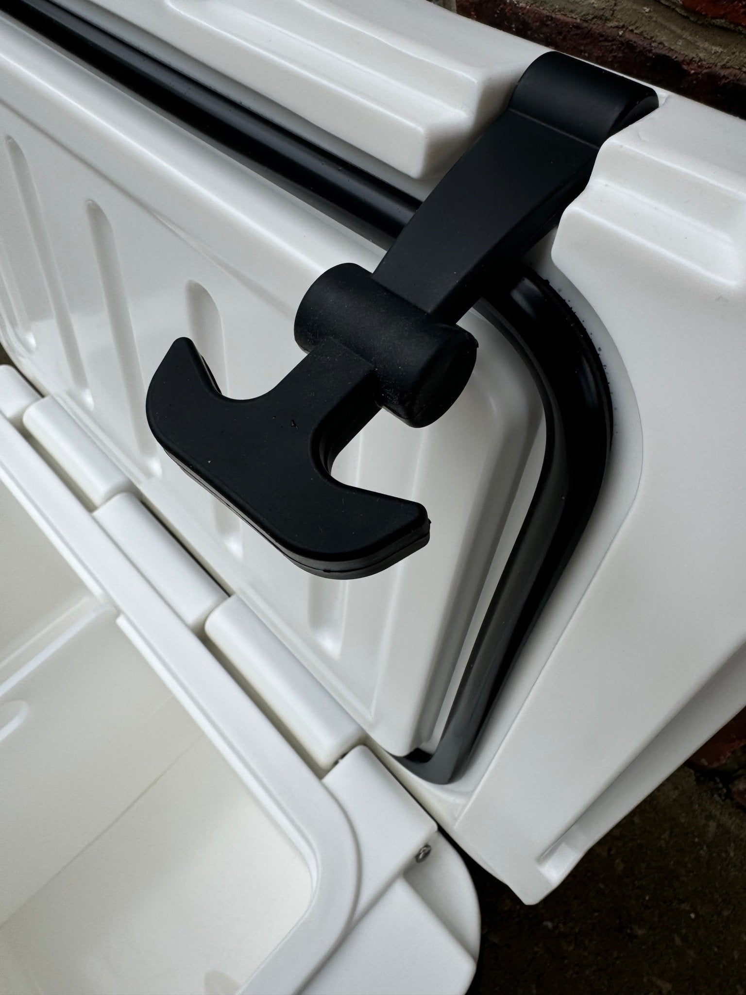 Polar Bear 20 Hard Cooler - Marsh and Manor Collective