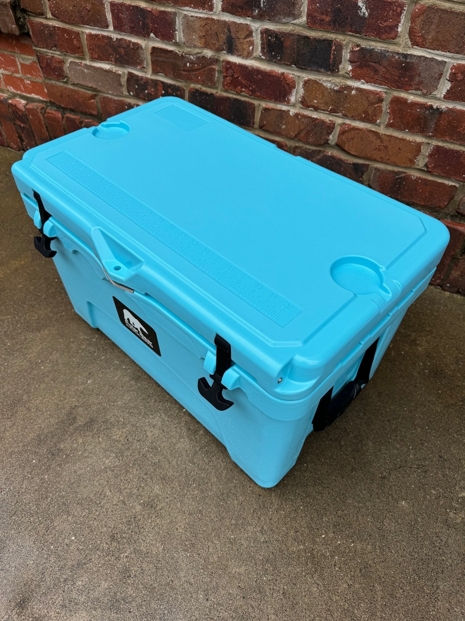 Polar Bear 45 Hard Coolers - Marsh and Manor Collective
