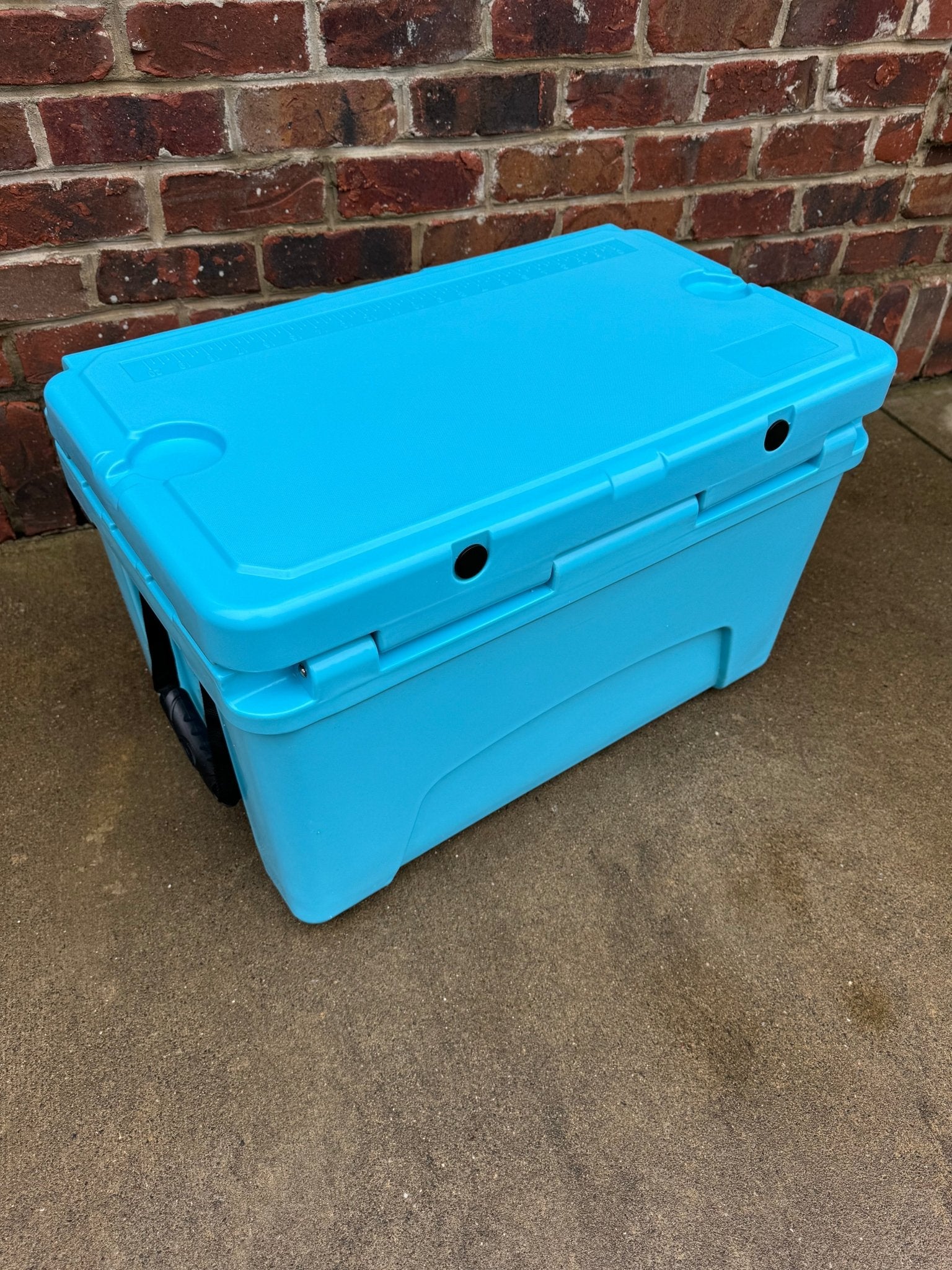 Polar Bear 45 Hard Coolers - Marsh and Manor Collective